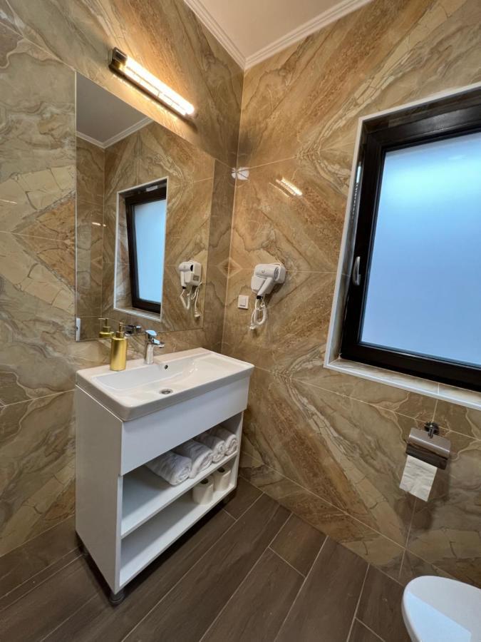 Aparthotel Plevnei 3 คลูจ-นาโปกา ภายนอก รูปภาพ